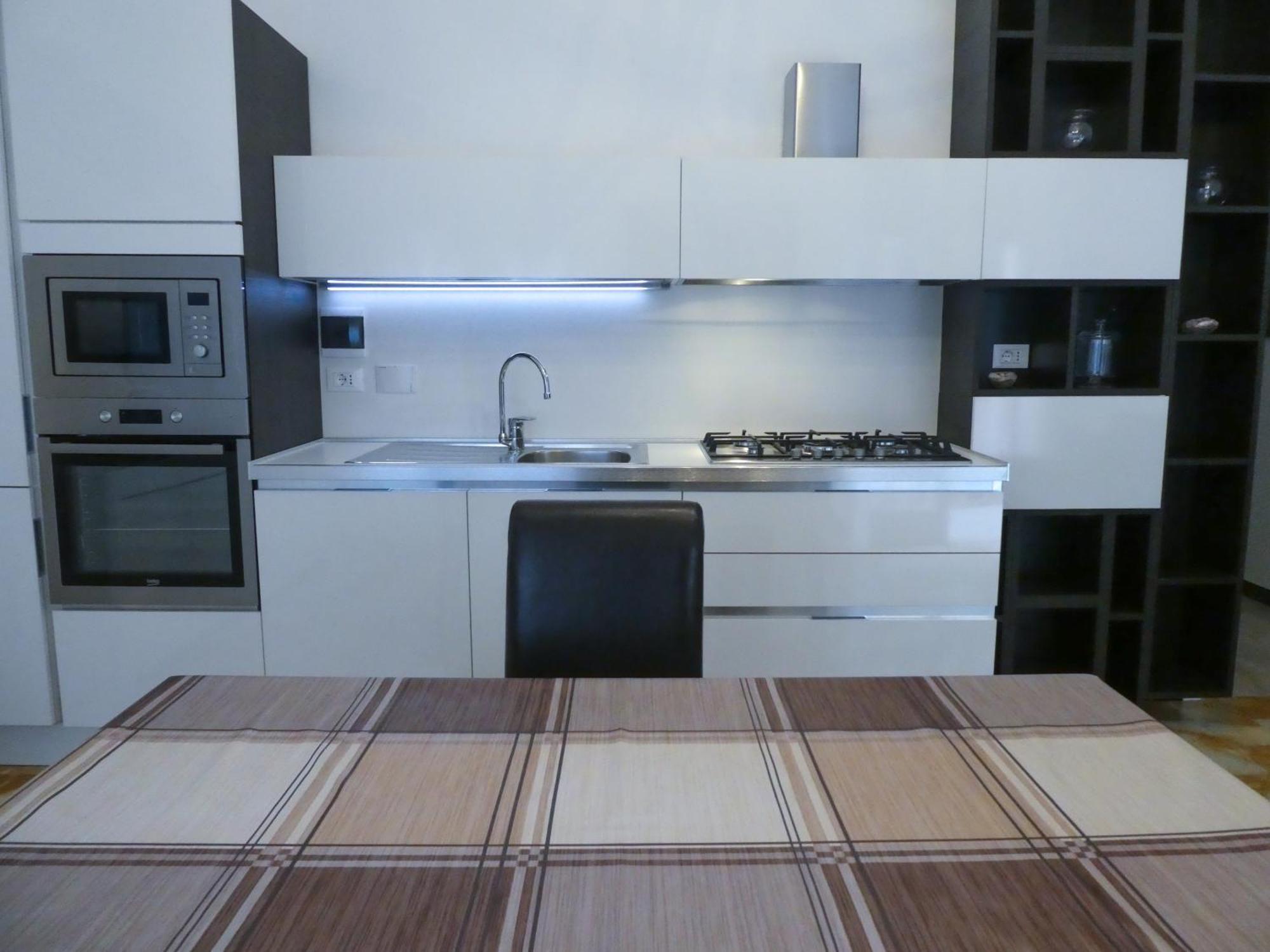 Isola Di Man Apartment Империа Екстериор снимка